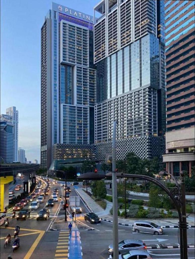 The Platinum Klcc By Infinity Pool Apartment Kuala Lumpur Exterior foto